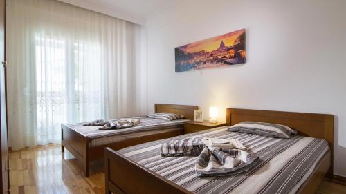 art43431507393545218611821145_small