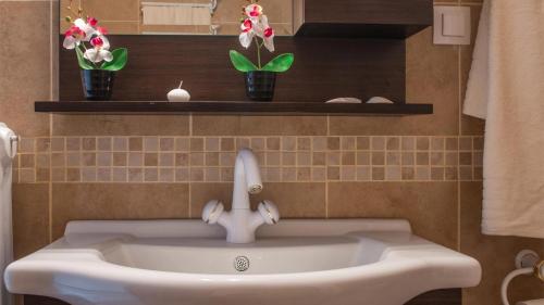 art937115073939272186118211417_small